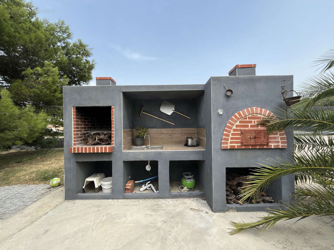 Maison à MONTBRUN-DES-CORBIERES