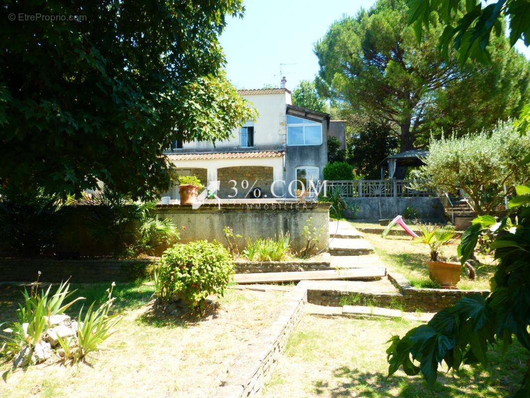 Maison à SAINT-MARTIN-DE-VALGALGUES