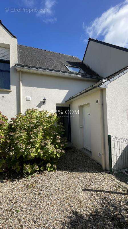 Maison à PLOUGOUMELEN