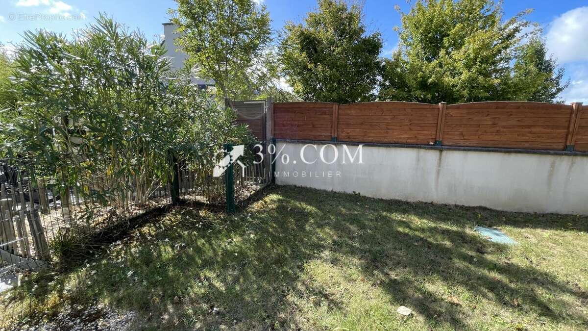 Maison à PLOUGOUMELEN