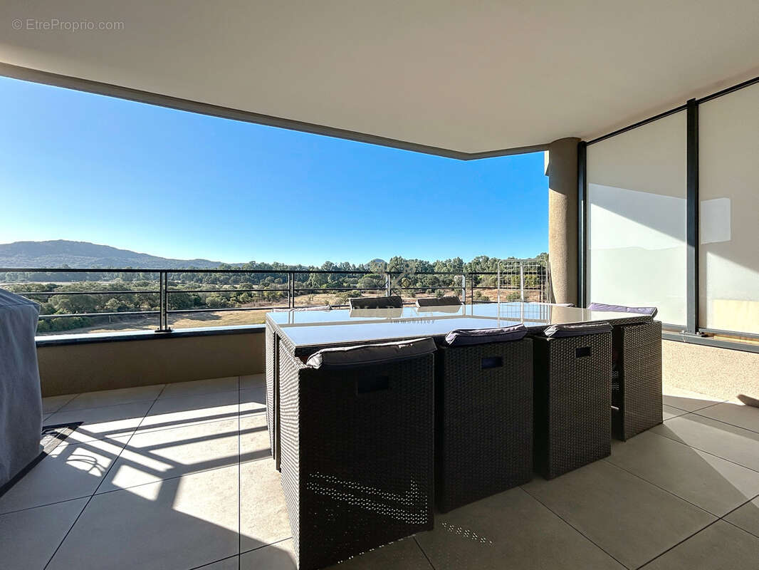 Appartement à PORTO-VECCHIO