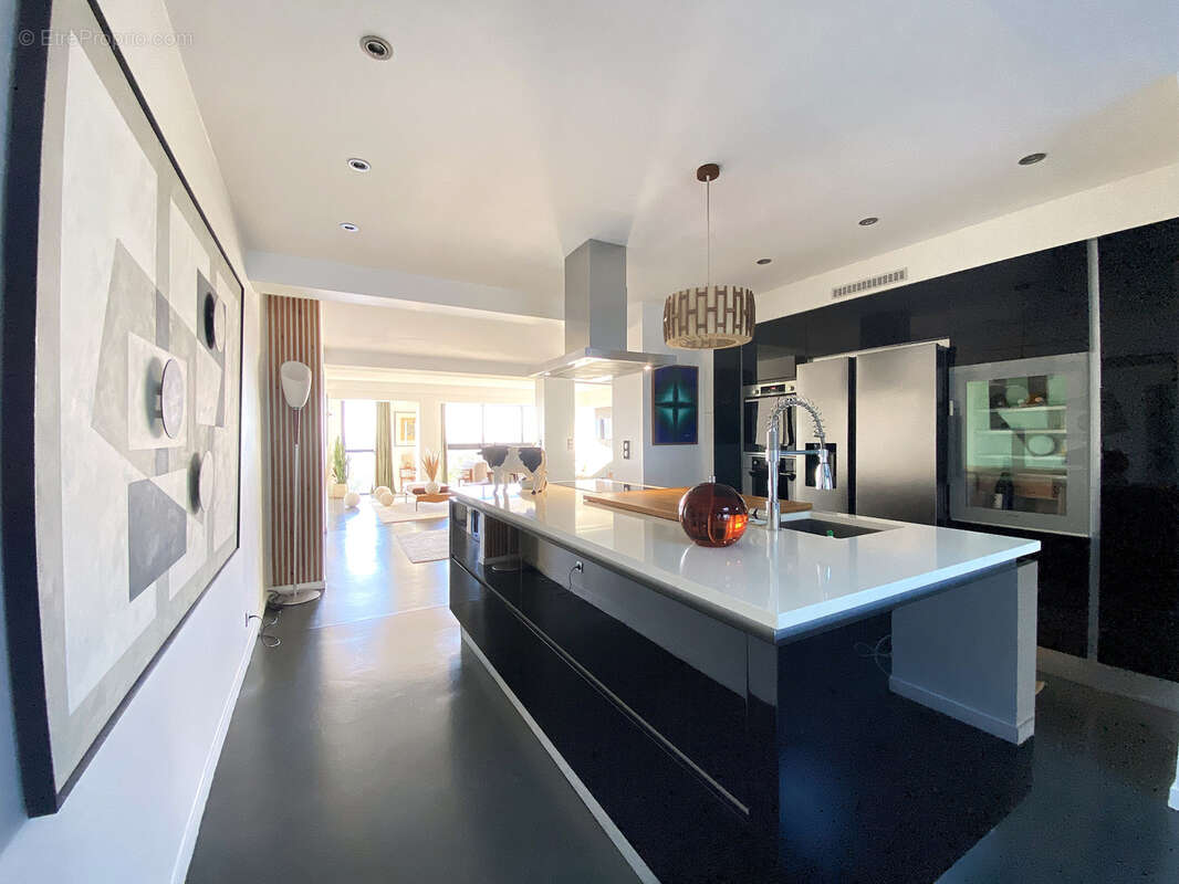 Maison à CHENNEVIERES-SUR-MARNE