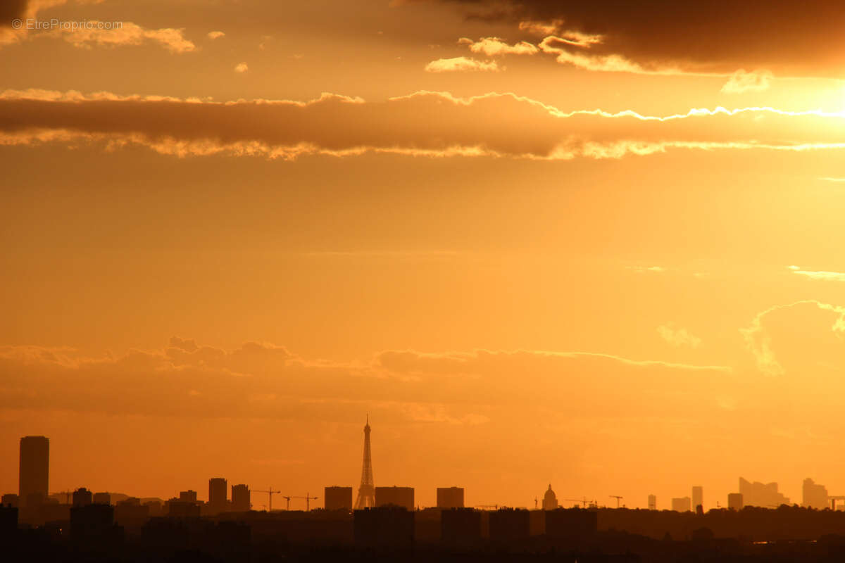 Maison à CHENNEVIERES-SUR-MARNE