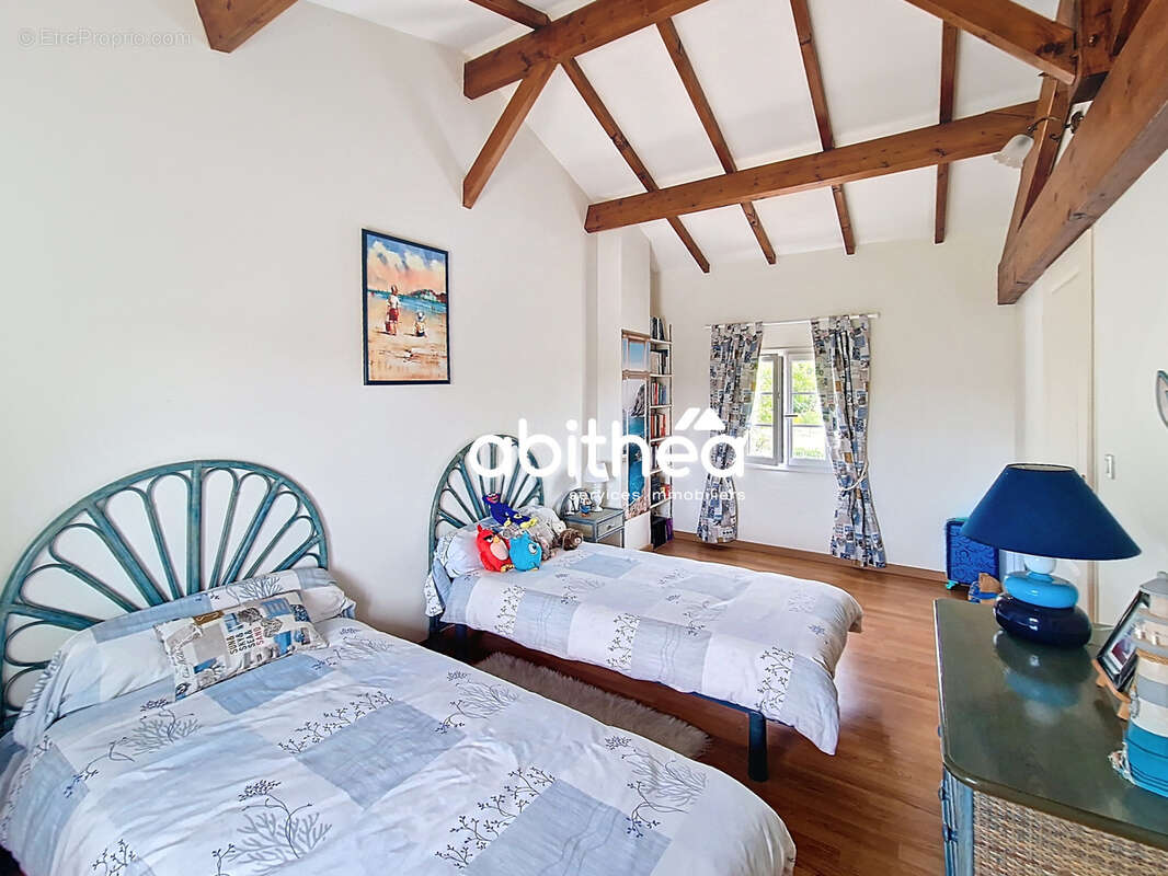 Maison à MESCHERS-SUR-GIRONDE