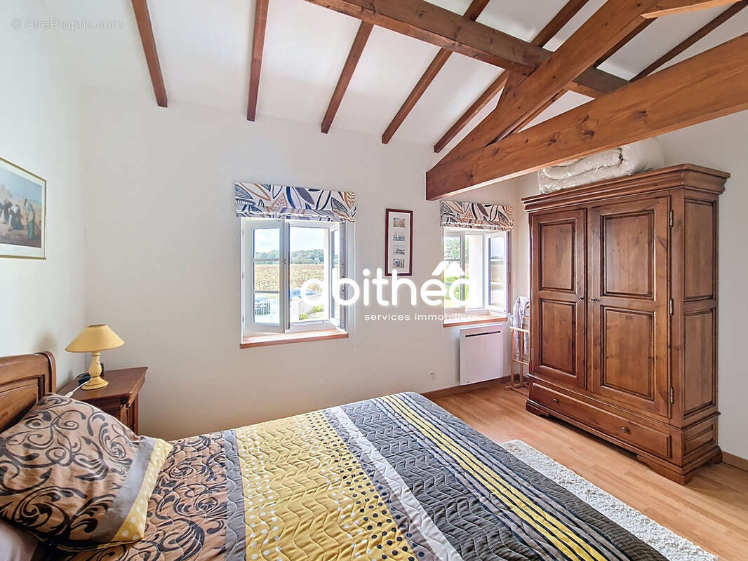 Maison à MESCHERS-SUR-GIRONDE