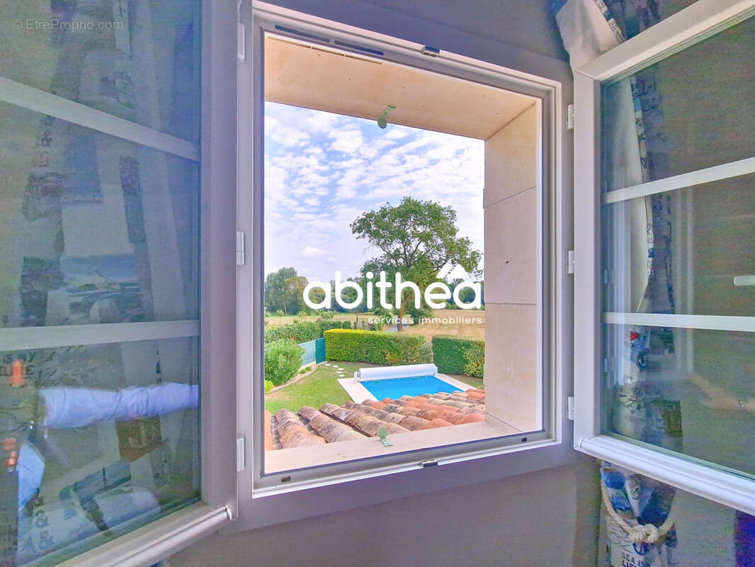 Maison à MESCHERS-SUR-GIRONDE