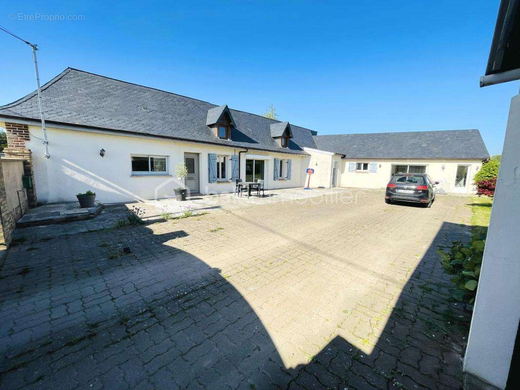 Maison à WANCHY-CAPVAL