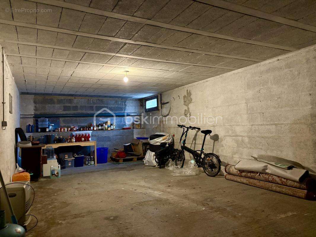 Maison à BONNIERES-SUR-SEINE