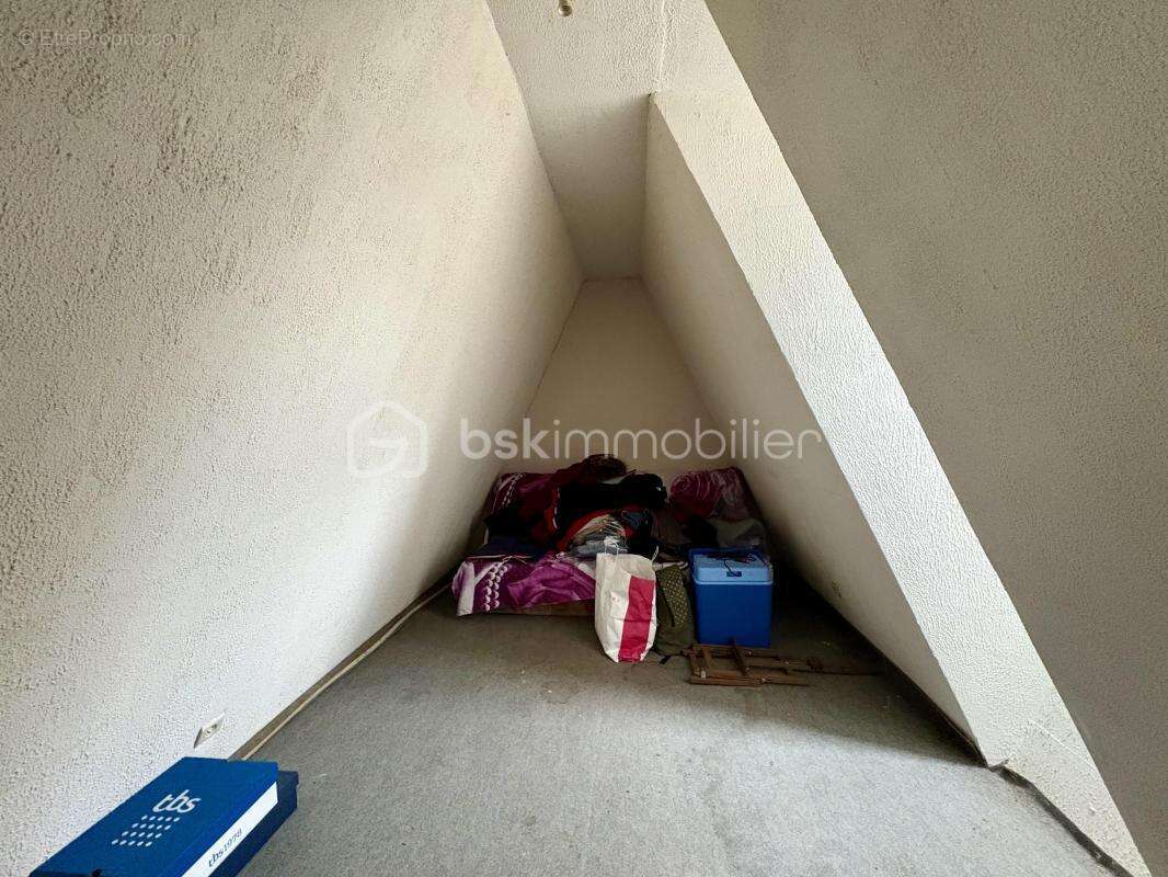 Maison à BONNIERES-SUR-SEINE