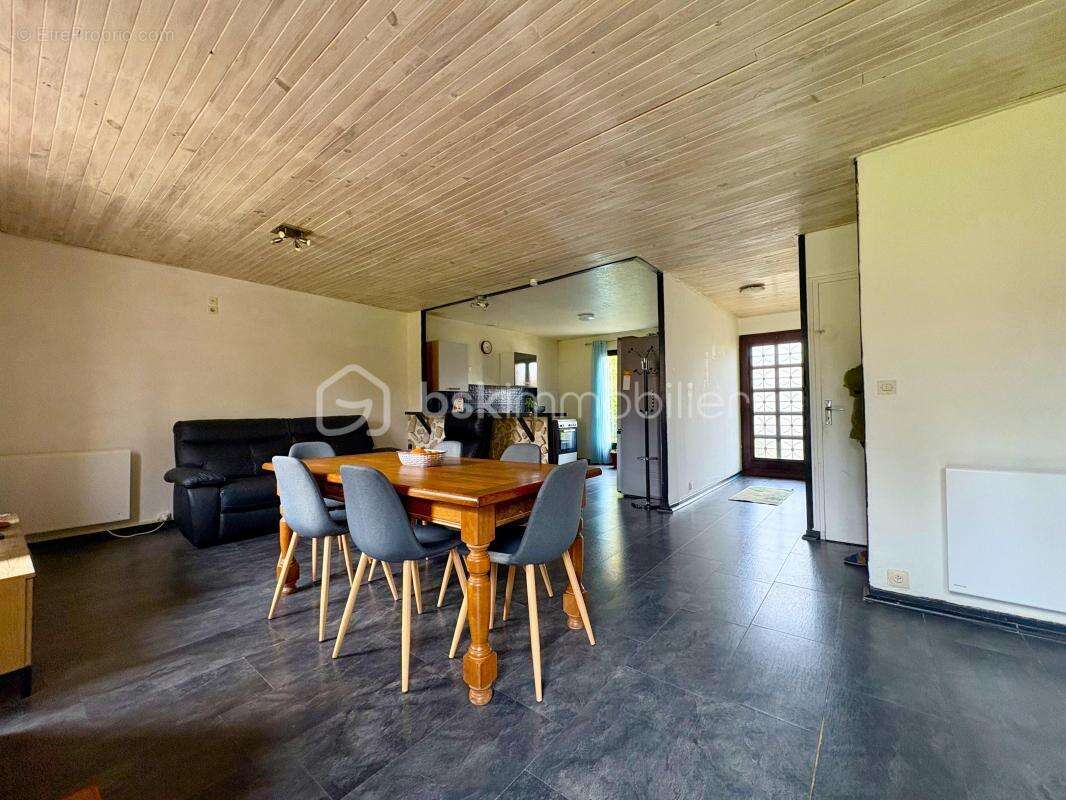 Maison à BONNIERES-SUR-SEINE