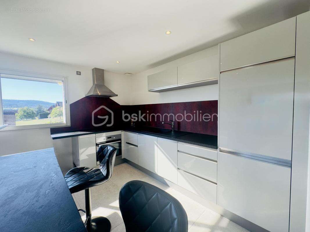 Maison à THORENS-GLIERES