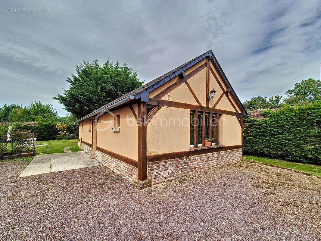 Maison à PONT-L'EVEQUE