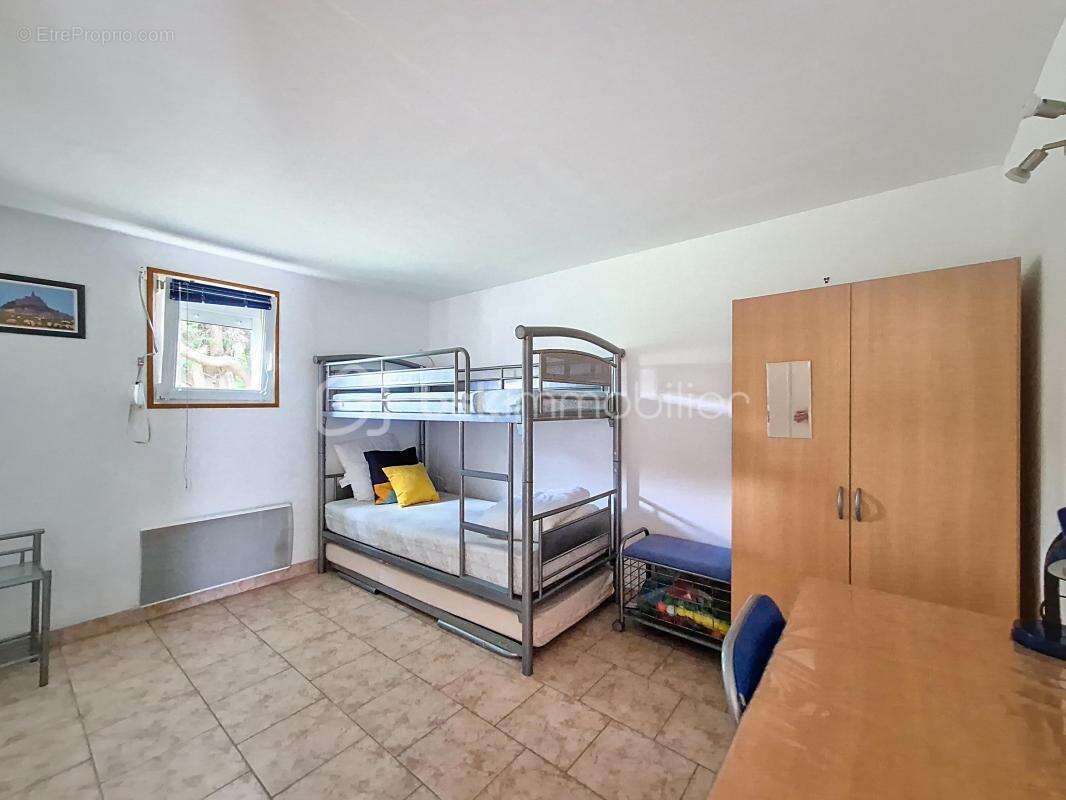 Maison à PONT-L'EVEQUE