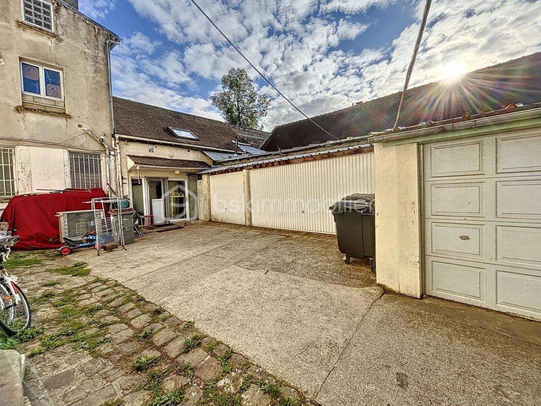 Parking à CORBEIL-ESSONNES