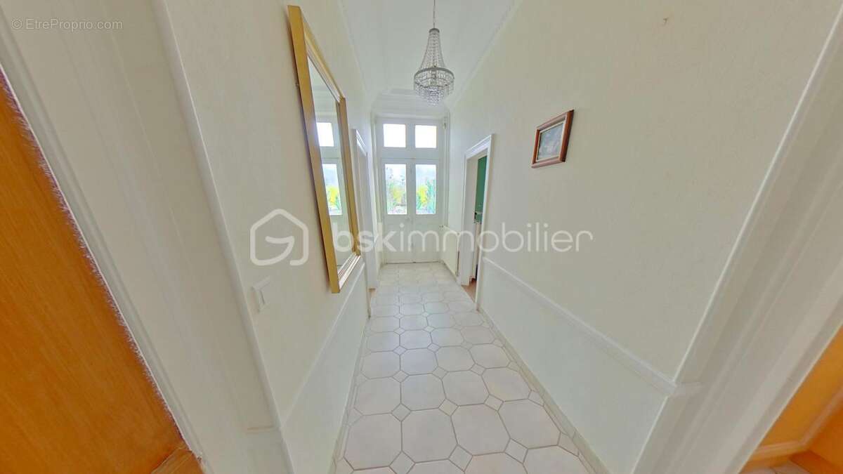 Maison à SAINT-VALERIEN