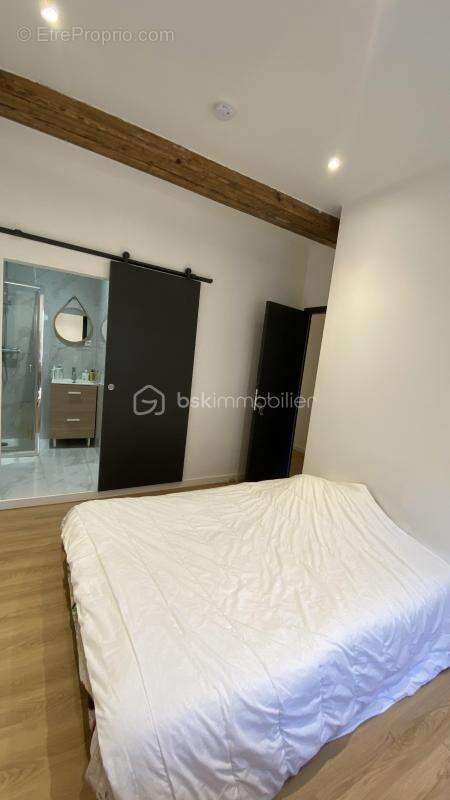 Appartement à GREZIEU-LA-VARENNE