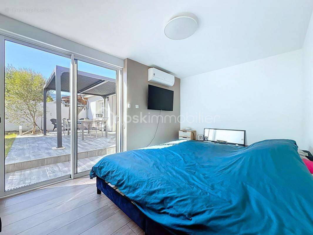 Maison à ECHIROLLES