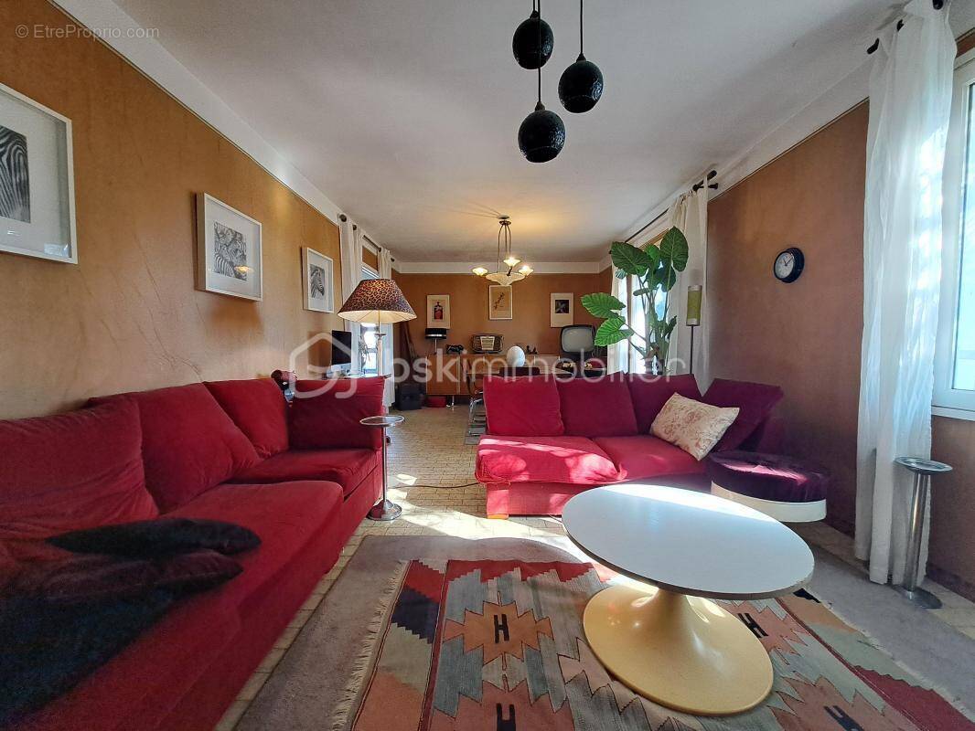 Maison à SAINT-JEAN-DE-VEDAS