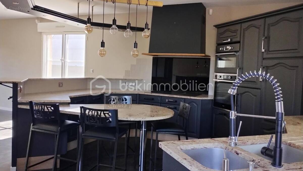 Maison à SAINT-AVERTIN