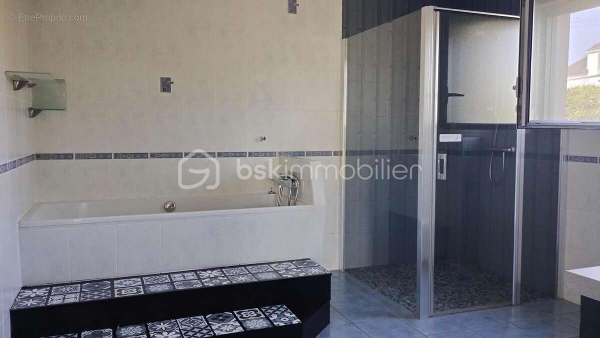 Maison à SAINT-AVERTIN