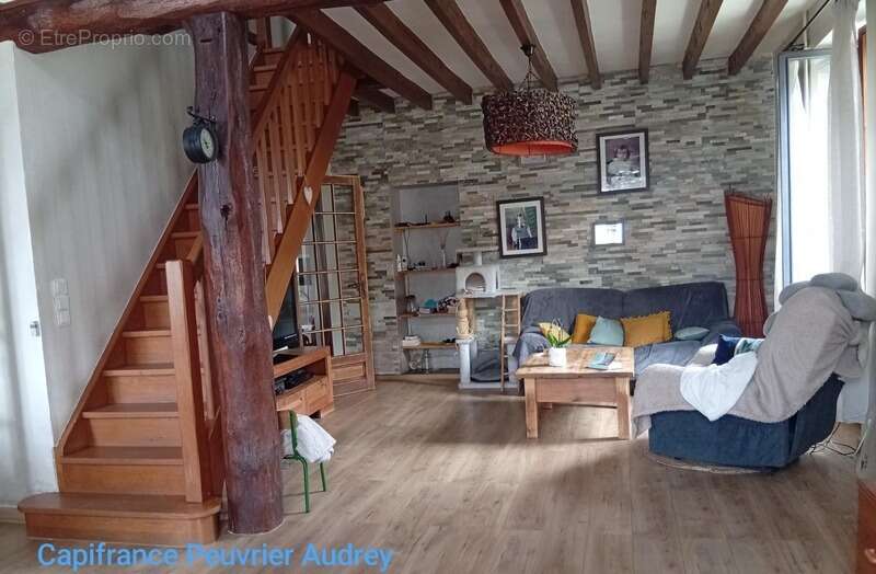 Maison à BEAUVILLIERS