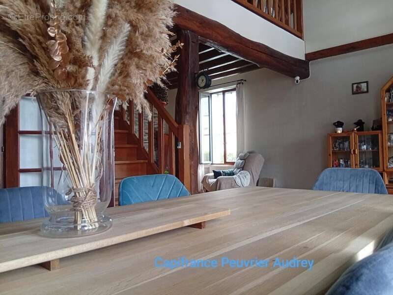 Maison à BEAUVILLIERS