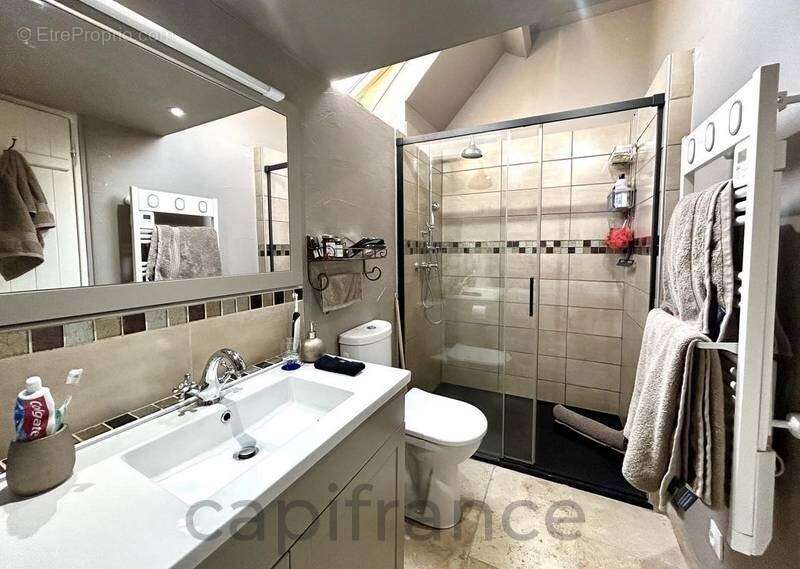 Maison à BEAULIEU-SUR-DORDOGNE