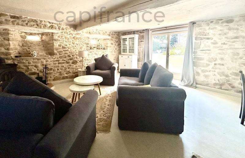 Maison à BEAULIEU-SUR-DORDOGNE