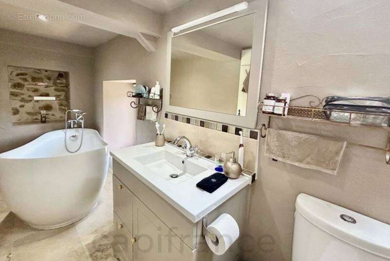 Maison à BEAULIEU-SUR-DORDOGNE