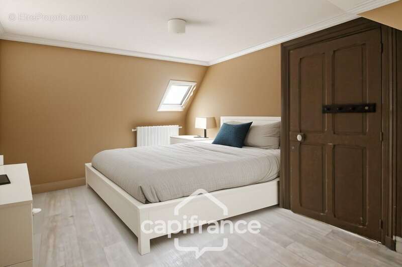 Maison à SAINT-QUENTIN