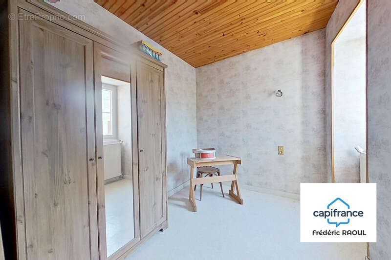 Maison à IS-SUR-TILLE