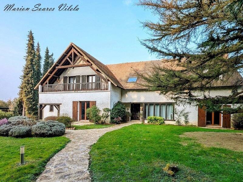 Maison à CHAUMES-EN-BRIE