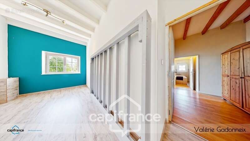 Maison à GENSAC-LA-PALLUE