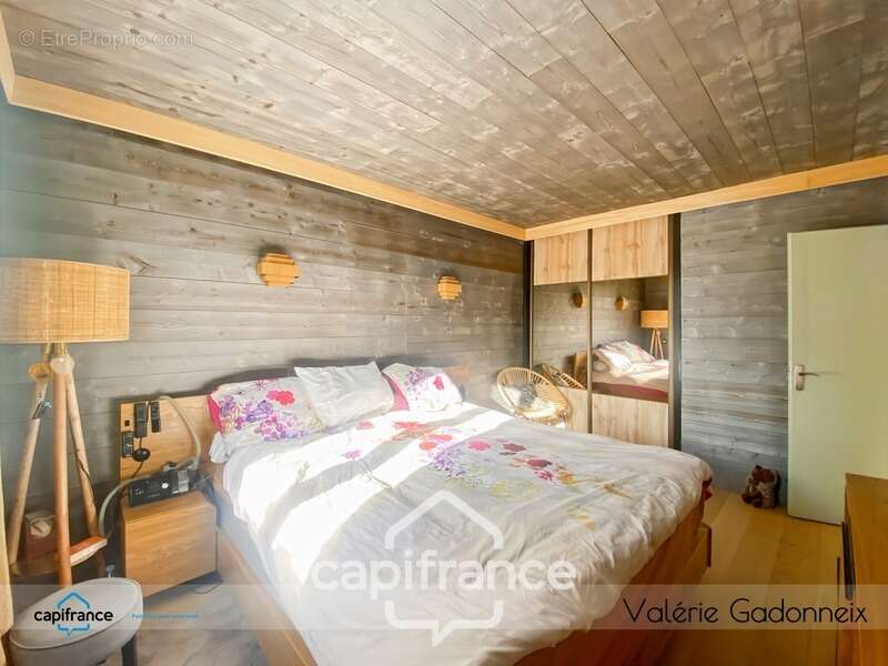 Commerce à SAINTE-SOULLE