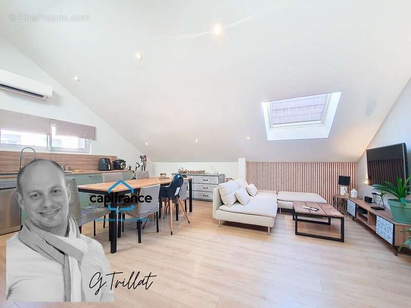 Maison à SAINT-CLAIR-DE-LA-TOUR