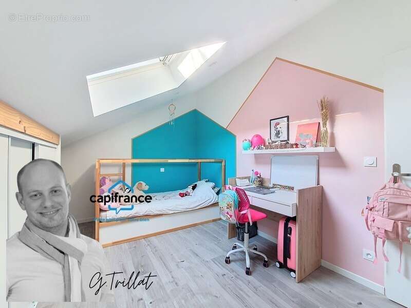 Maison à SAINT-CLAIR-DE-LA-TOUR