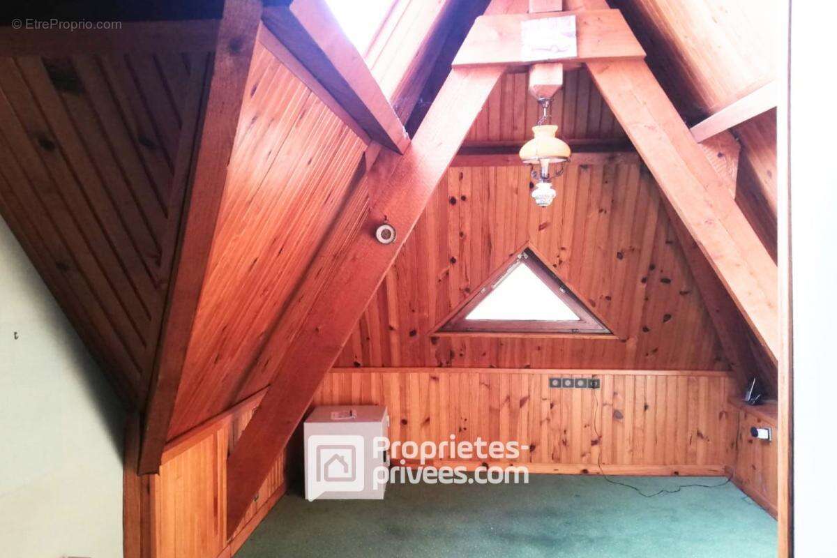 Maison à MAREIL-LE-GUYON