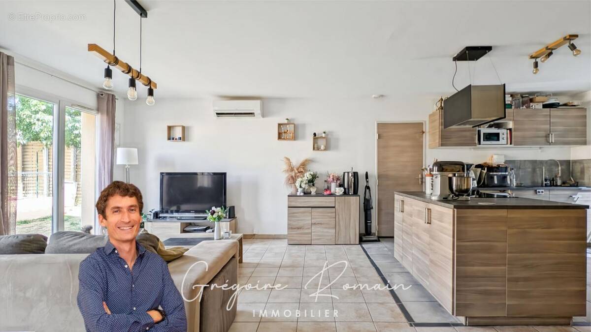 Maison à SAINT-CHAMAS