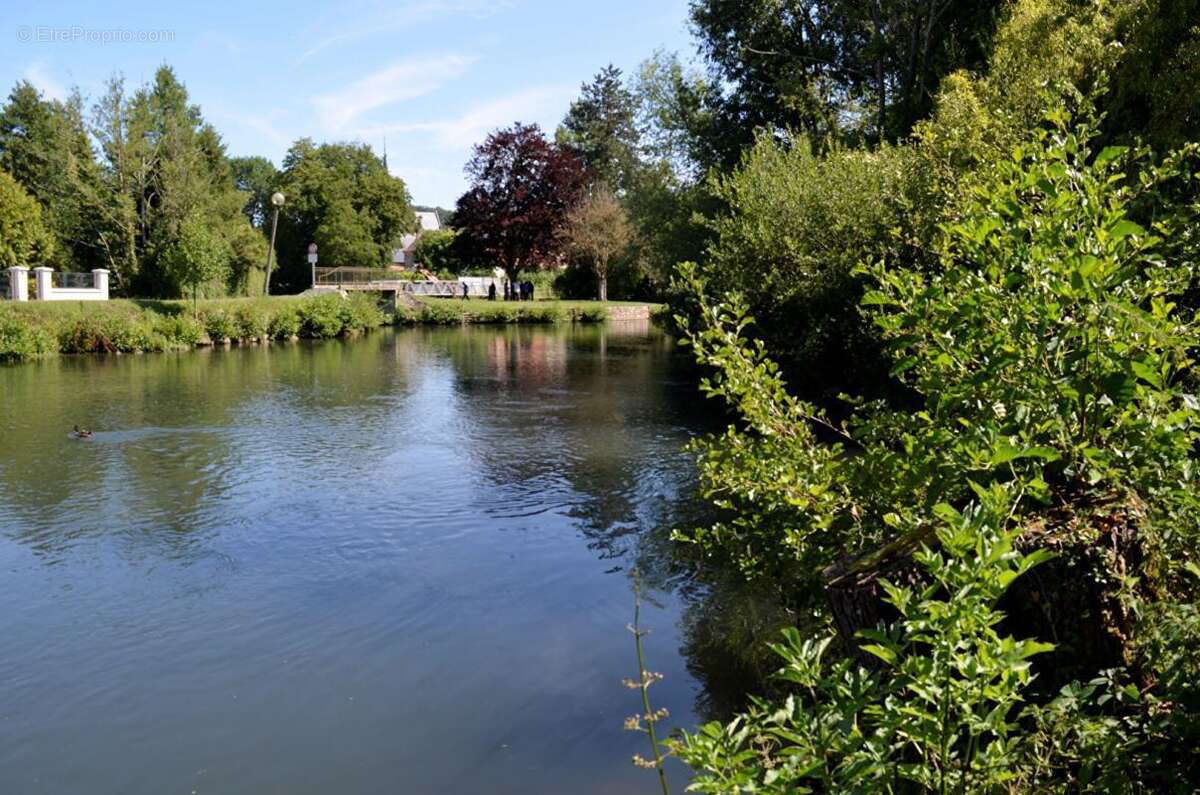 Appartement à BRIONNE