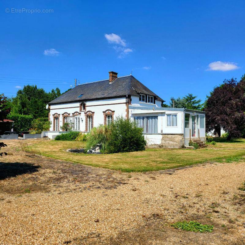 Maison à NONANCOURT