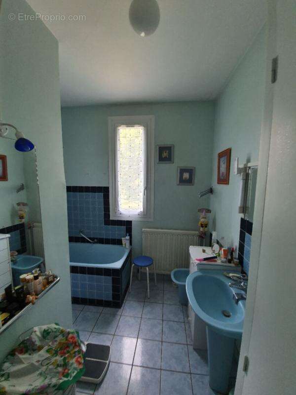 Maison à ARGENTON-SUR-CREUSE