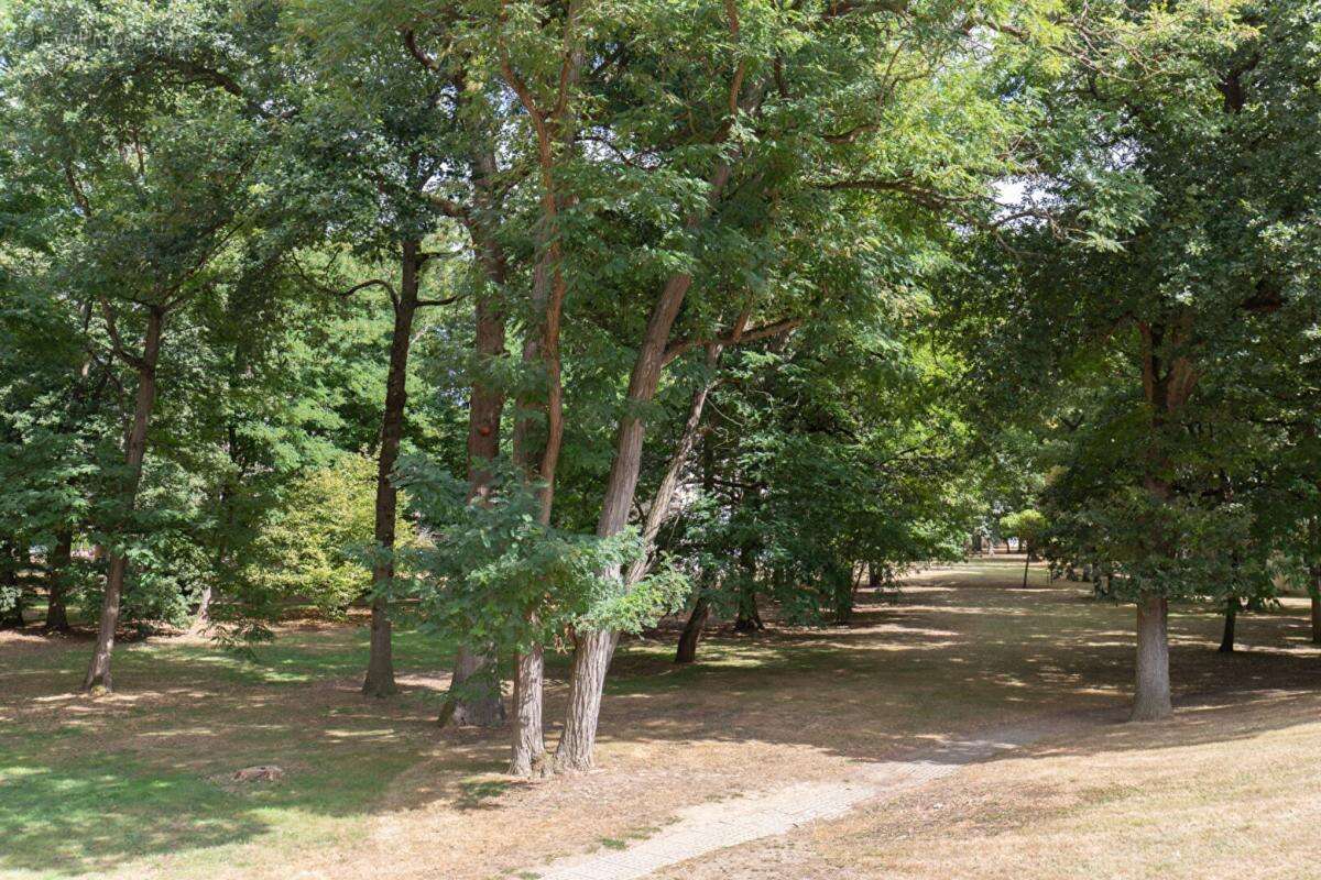 Appartement à VERNEUIL-SUR-SEINE