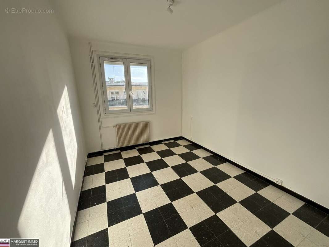 Appartement à BEZIERS