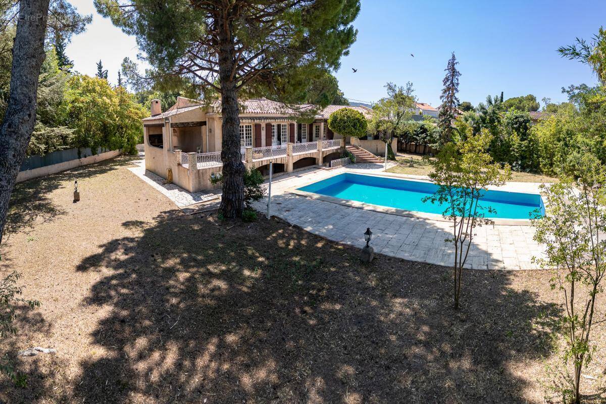 Maison à MARSEILLE-12E