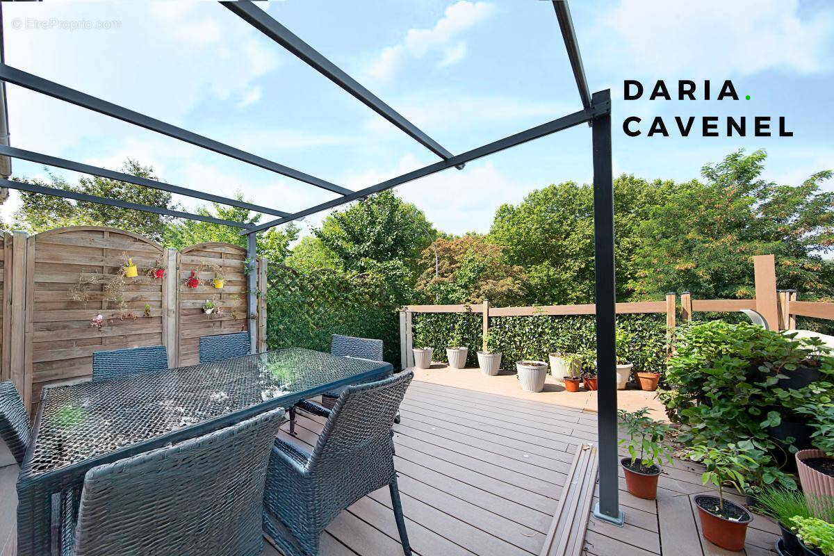 Appartement à L'HAY-LES-ROSES