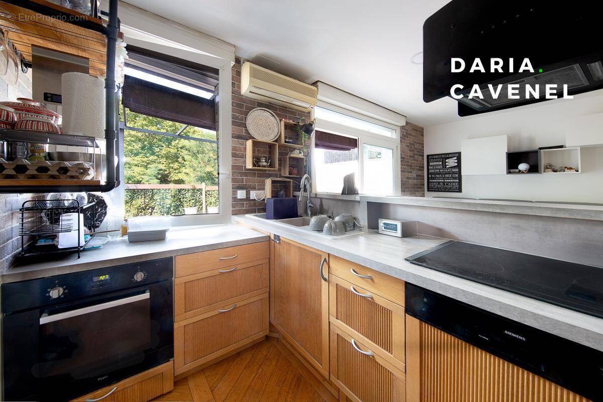 Appartement à L'HAY-LES-ROSES