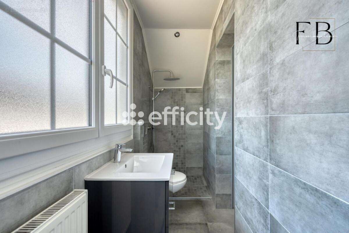 Maison à BOUFFEMONT