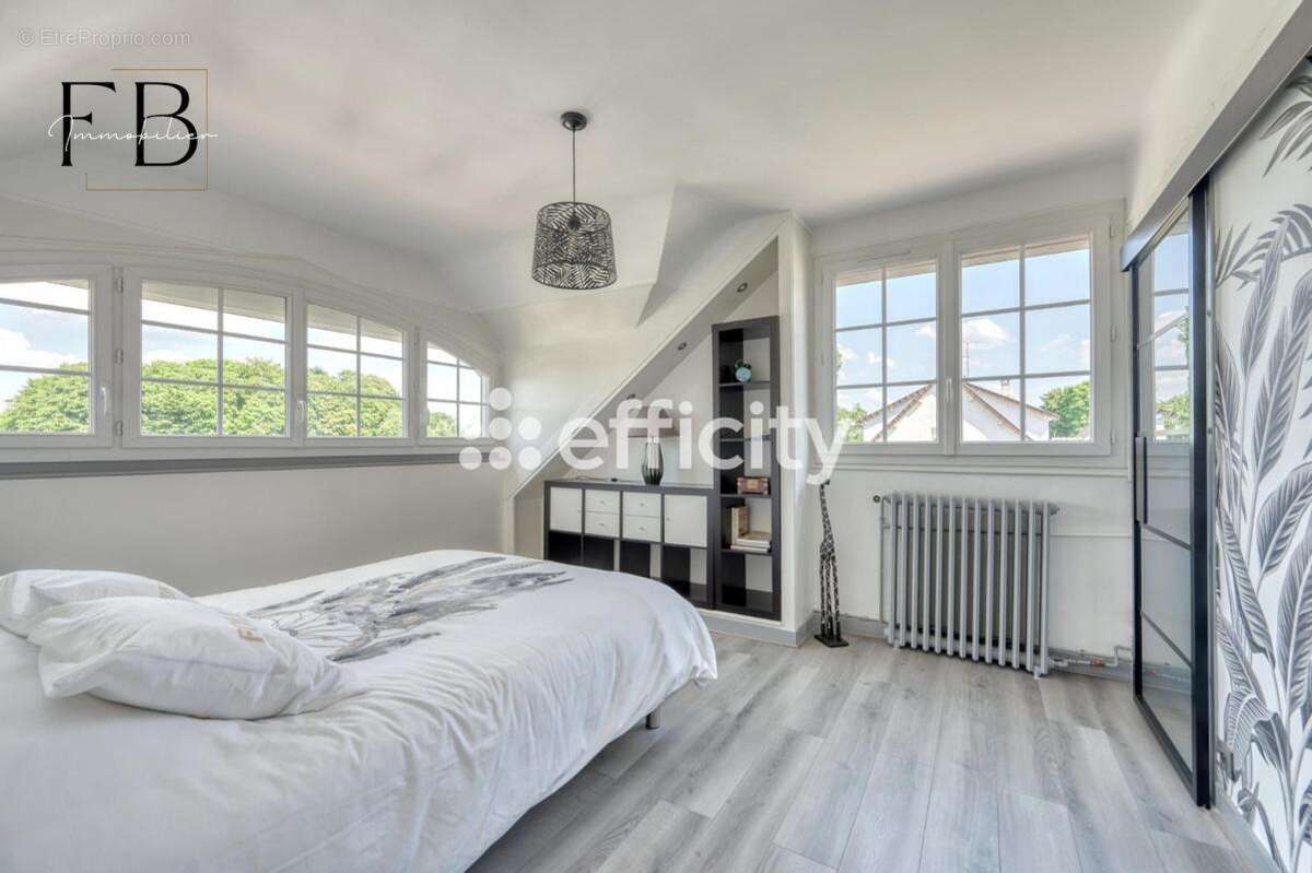 Maison à BOUFFEMONT