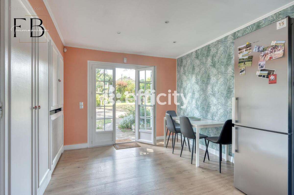 Maison à BOUFFEMONT