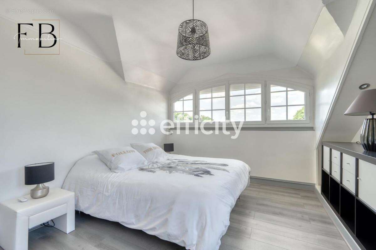 Maison à BOUFFEMONT